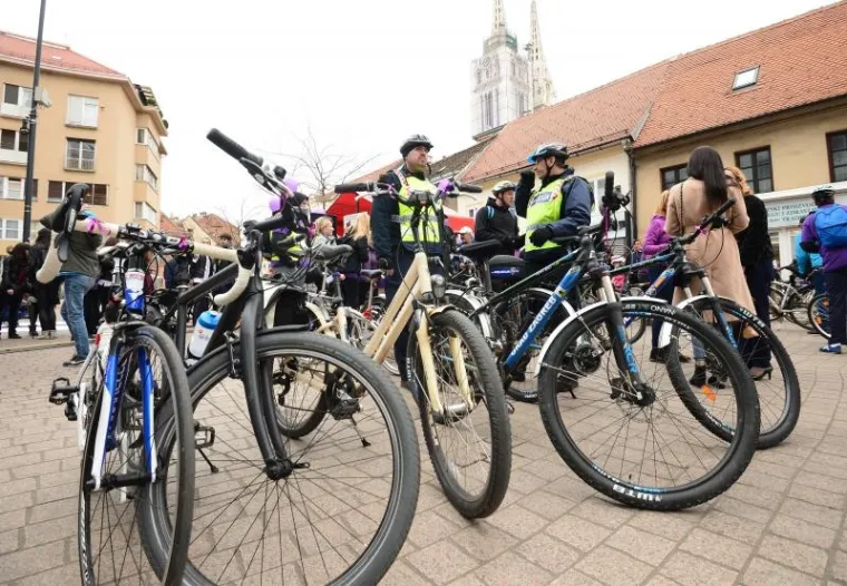 U Zagrebu se održala 3. biciklijada 'Bicikliraj za epilepsiju' povodom Ljubičastog dana