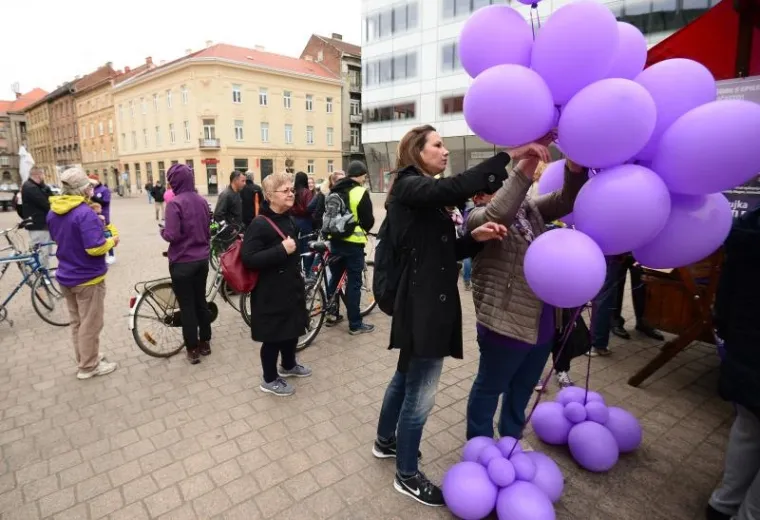 U Zagrebu se održala 3. biciklijada 'Bicikliraj za epilepsiju' povodom Ljubičastog dana