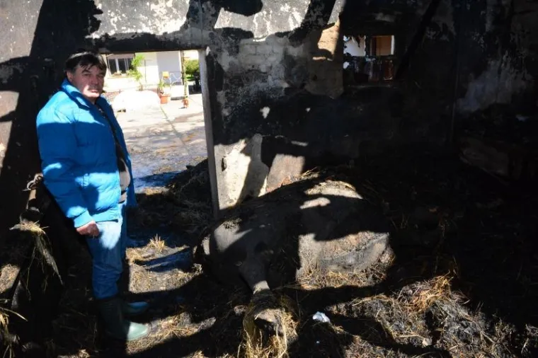 OSTALI BEZ KROVA NAD GLAVOM: U požaru izgorjela obiteljska kuća