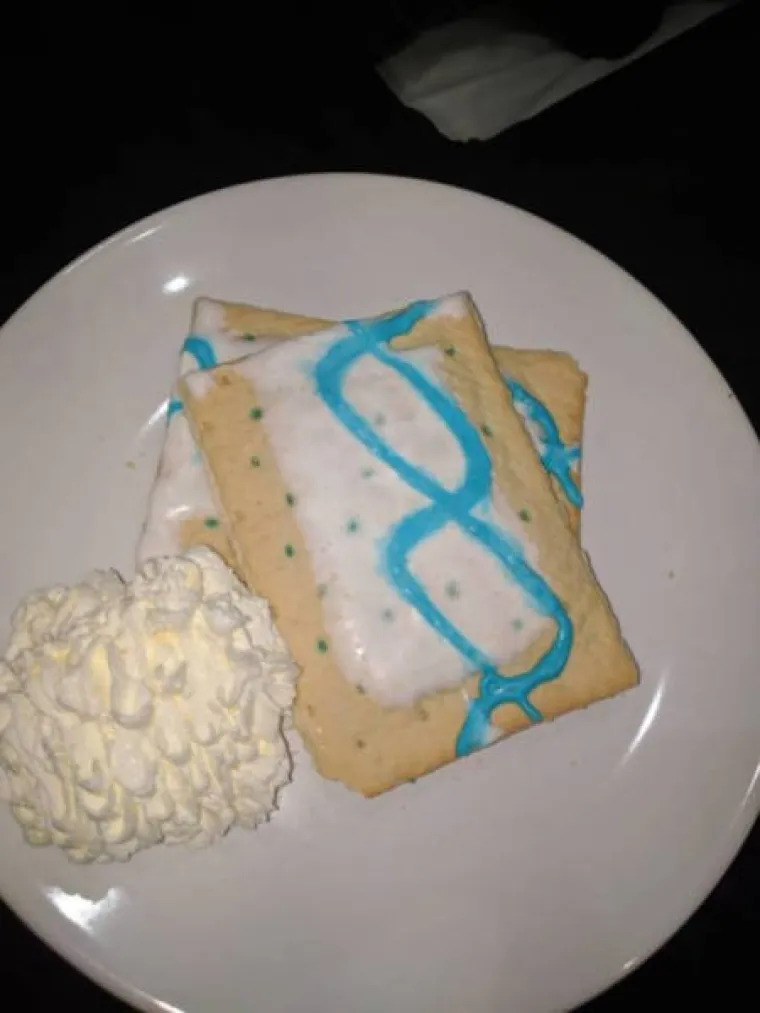 'ČISTO PRESE*AVANJE': Poku&scaron;ali od užasne hrane napraviti umjetničko djelo, pogledajte kako je to ispalo