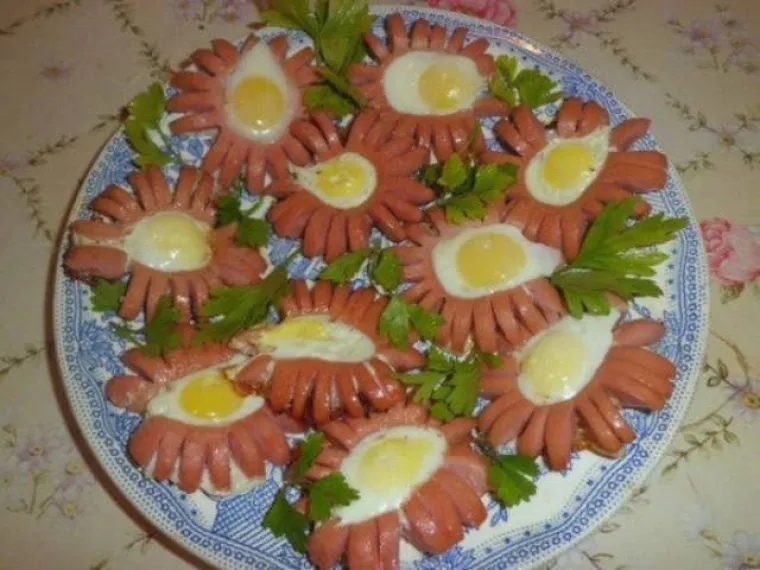 'ČISTO PRESE*AVANJE': Poku&scaron;ali od užasne hrane napraviti umjetničko djelo, pogledajte kako je to ispalo