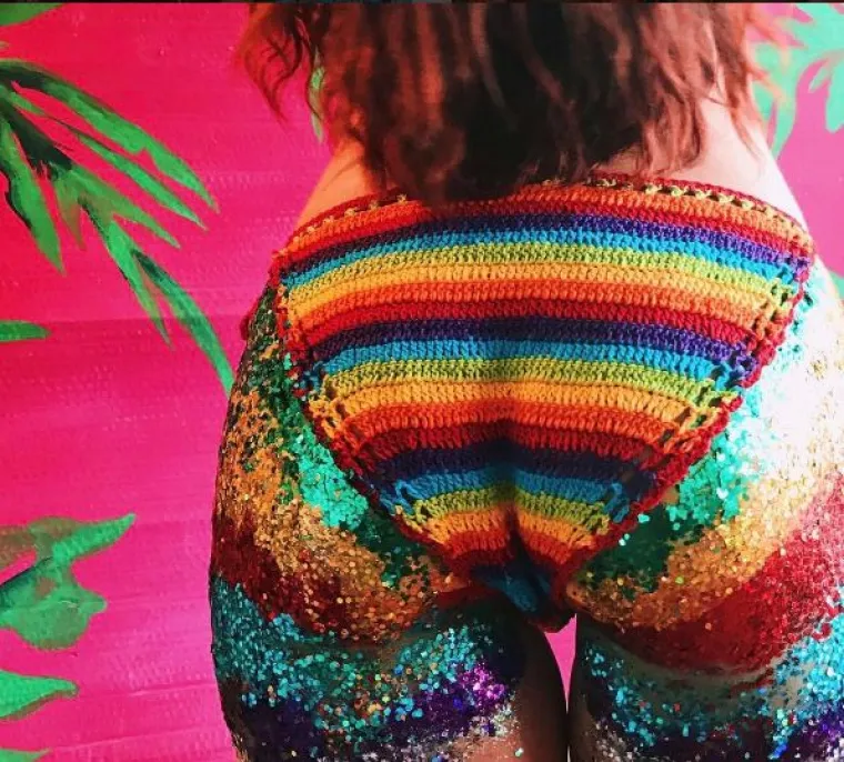 Izgleda da će guze pune &scaron;ljokica ovog ljeta zavladati plažama