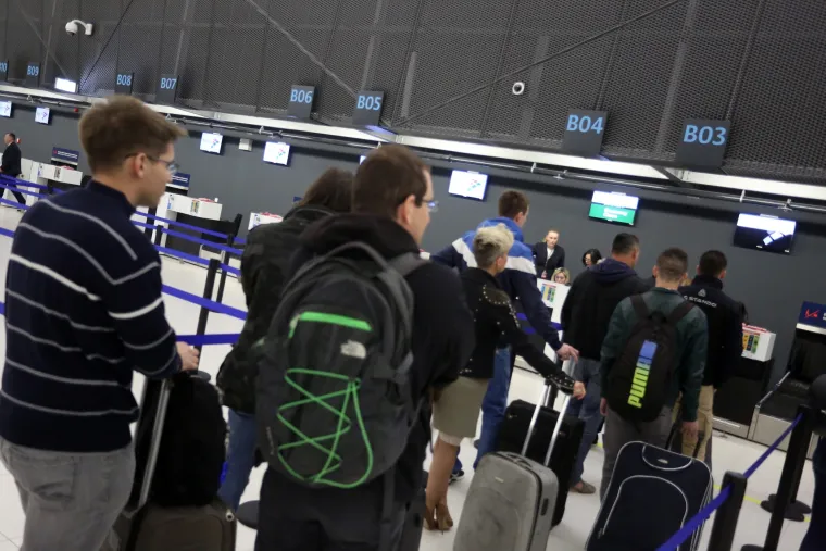 Prvi letovi na novom putničkom terminalu