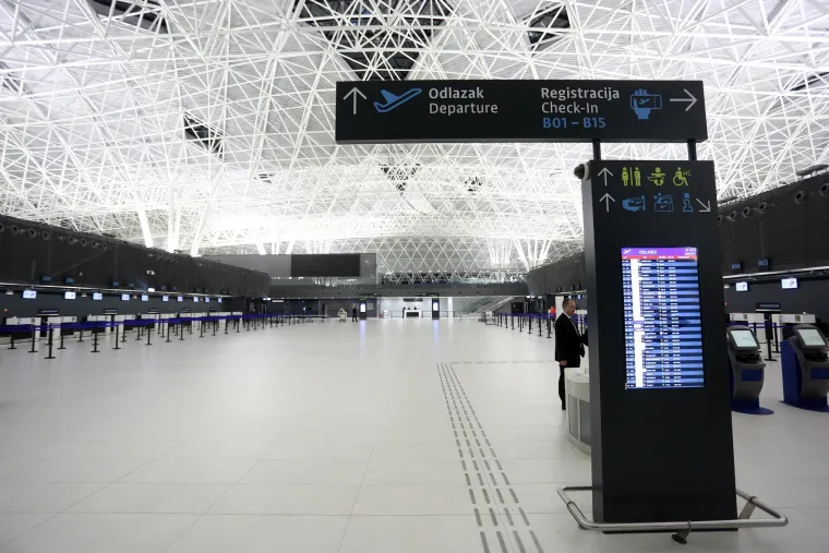 Prvi letovi na novom putničkom terminalu