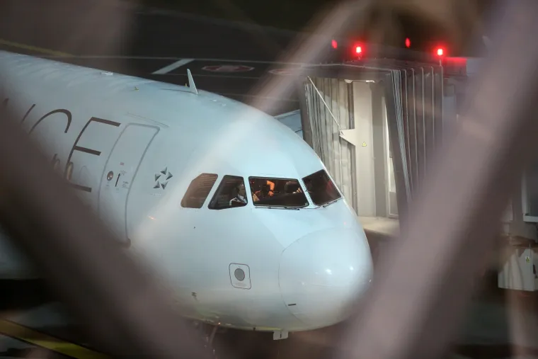 Prvi letovi na novom putničkom terminalu