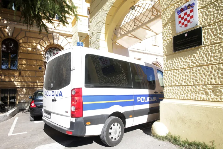 Tin &Scaron;unjerga priveden na Županijski sud u policijskom kombiju