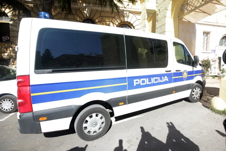 Tin &Scaron;unjerga priveden na Županijski sud u policijskom kombiju