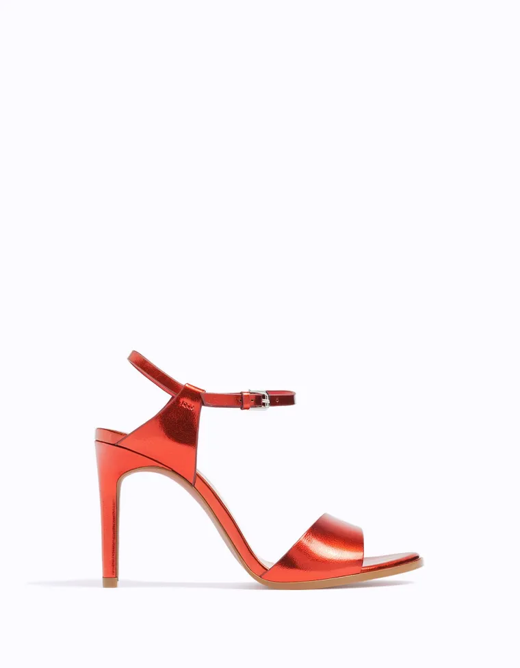 Stradivarius, 249,90 kuna