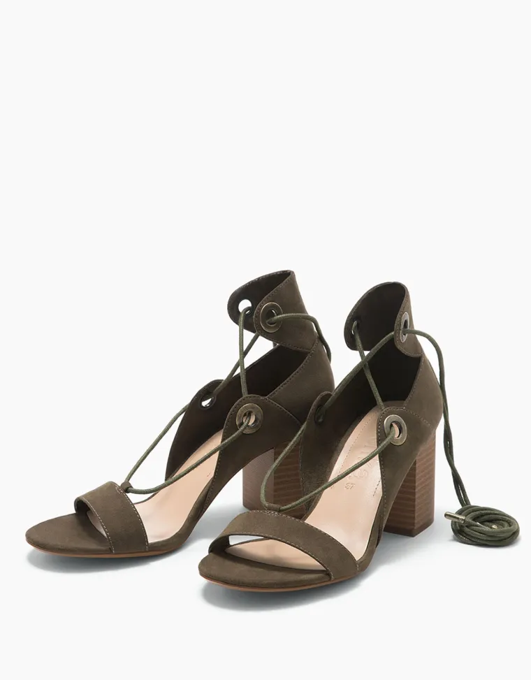 Bershka, 299,90 kuna