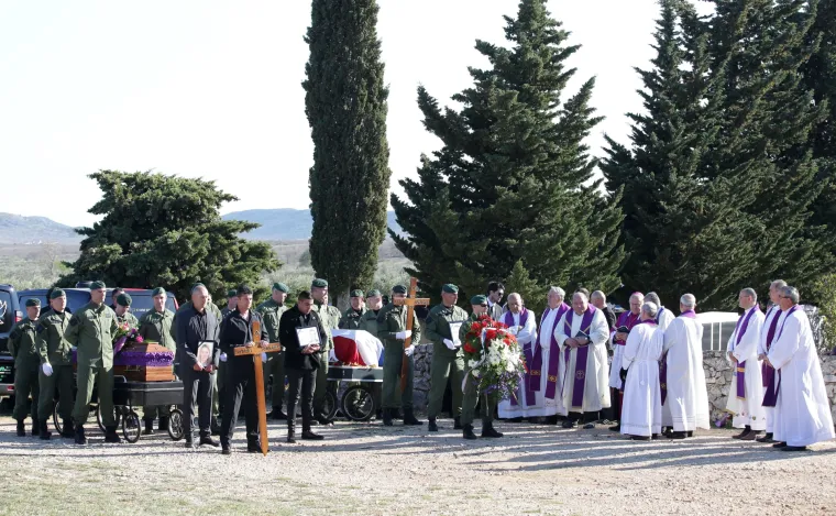 Sprovod u Čistoj Velikoj