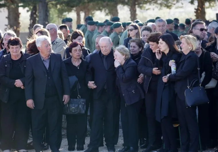 POKOPANI UBIJENI RODITELJI: Posljednji ispraćaj Silvane i Marina &Scaron;unjerge