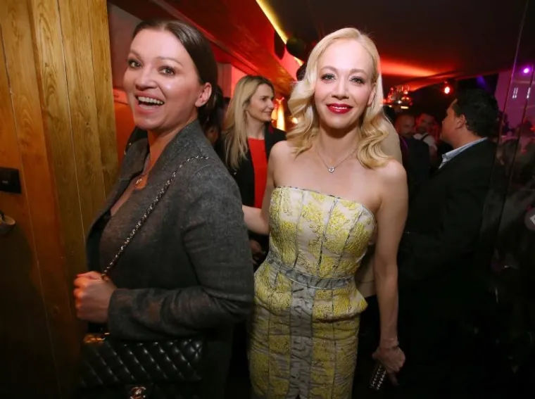 SVE OČI BILE SU UPRTE U 2CELLOS: Luka i Stjepan plijenili pažnju u zagrljaju svojih boljih polovica, Tamare i Jelene Rozge