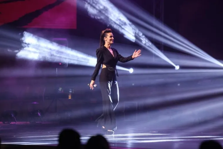 AKO STE SE PITALI GDJE JE IVANA BANFIĆ: I dalje žari i pali pozornicom, a definitivno zna napraviti i show za pamćenje