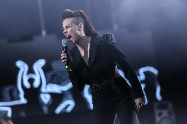 AKO STE SE PITALI GDJE JE IVANA BANFIĆ: I dalje žari i pali pozornicom, a definitivno zna napraviti i show za pamćenje