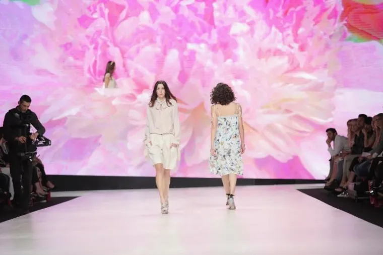Rober Sever romantičnom proljetnom revijom otvorio 24. Fashion.hr