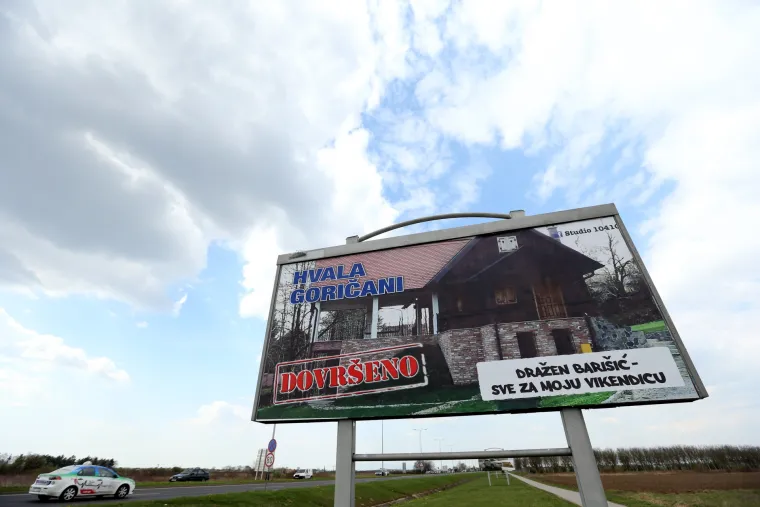 Provokacija predizbornim plakatima na ulazu u Veliku Goricu