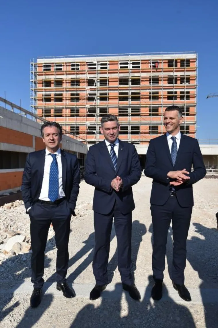 Boris Miletić i Valter Flego obi&scaron;li radove na izgradnji nove bolnice u Puli