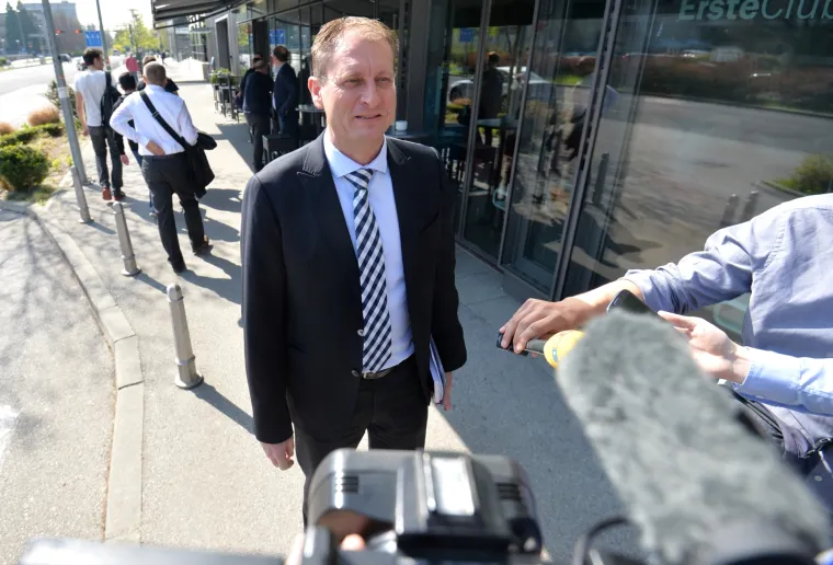 Sastanak dobavljača s bankarima