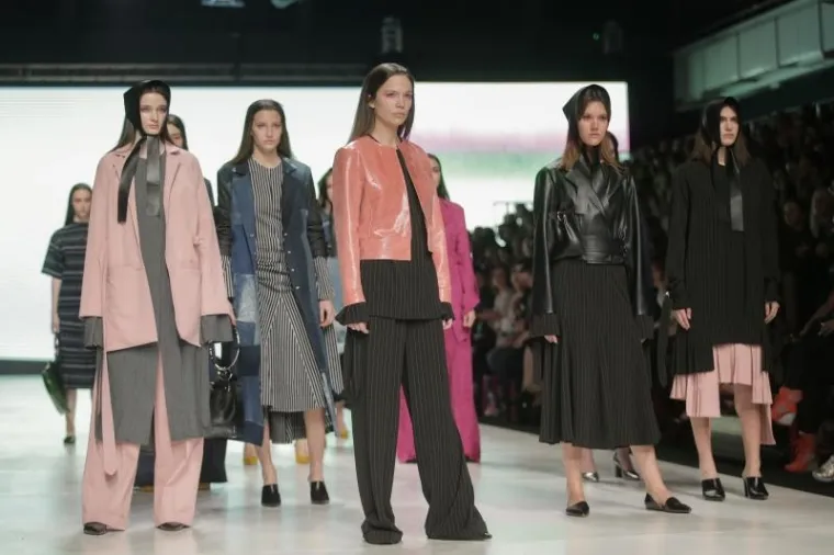 Modni duo KLISAB odu&scaron;evio francuskim chicom drugu večer Fashion.hr-a