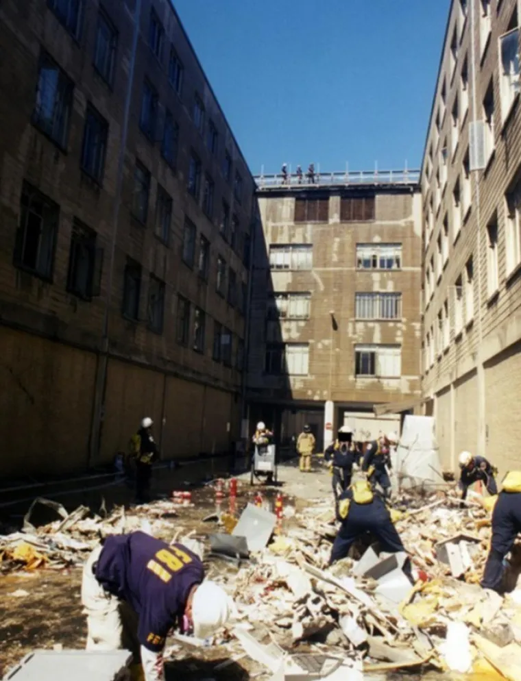 FBI objavio dosad neviđene fotografije napada na Pentagon