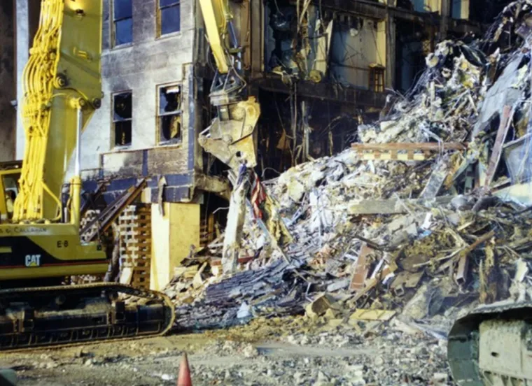 FBI objavio dosad neviđene fotografije napada na Pentagon