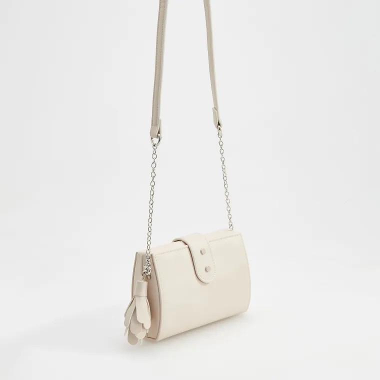 Reserved, 158,00 kuna