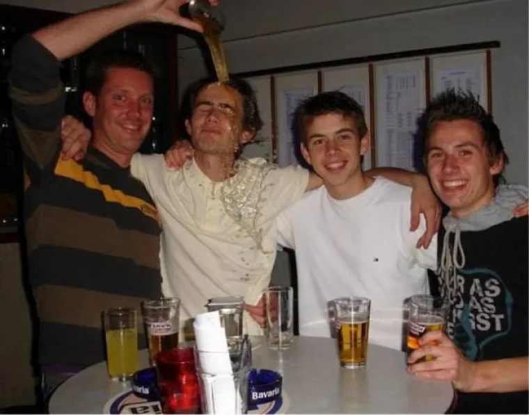 LUDE ZABAVE PRETVORILE SE U HOROR: Napili su se kao daske i svima oko sebe zgadili i upropastili večer