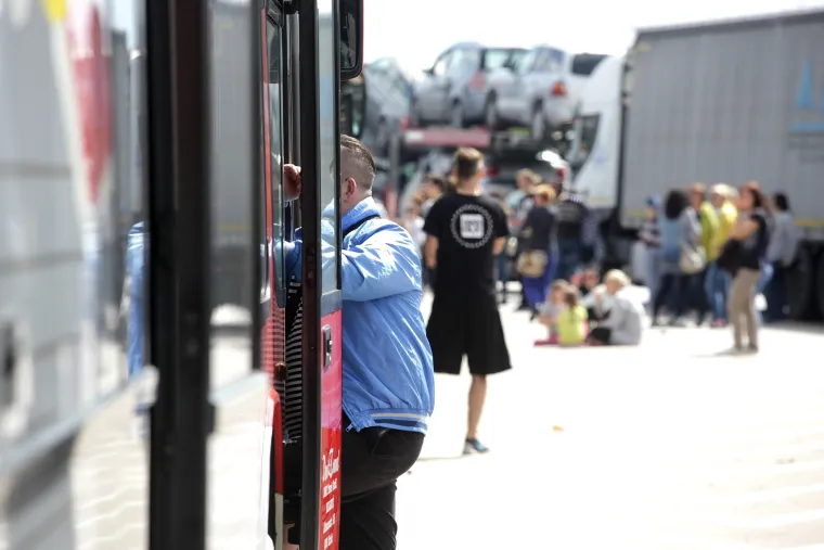 Bregana: Velika prometna gužva na hrvatsko-slovenskoj granici