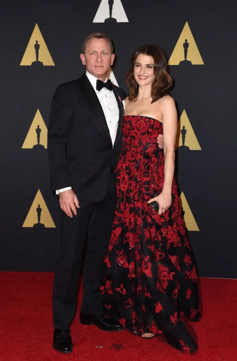 Glumac Daniel Craig (47) i glumica Rachel Weisz (45) vjenčali su se 2011. godine, na tajnoj ceremoniji sa samo četiri gosta, a toliko su neupadljivi da ste na njih možda i zaboravili. Kao i na ove ostale slavne parove...