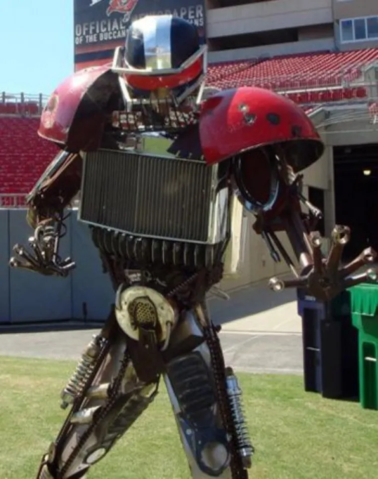 APARAT ZA VARENJE MOŽE BITI POPUT KISTA: Umjetnici koji rade nevjerojatne stvari od metala, pogledajte ih samo!