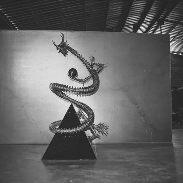 APARAT ZA VARENJE MOŽE BITI POPUT KISTA: Umjetnici koji rade nevjerojatne stvari od metala, pogledajte ih samo!