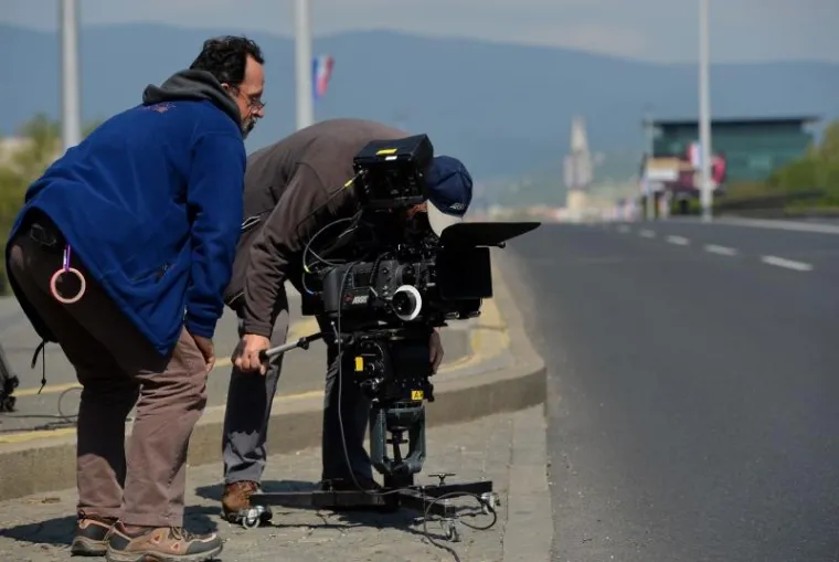 TENKOVI NA ZAGREBAČKIM ULICAMA: Snimanje 'Generala' stiglo u glavni grad, Vi&scaron;njić i Vrdoljak iskoristili sunčan dan