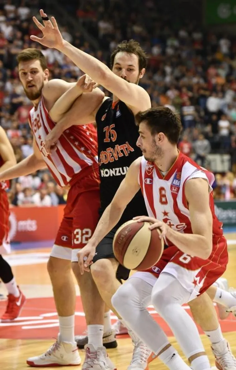 POTOP U BEOGRADU: Cedevita vodila 15 razlike, a onda je uslijedio Zvedin uragan