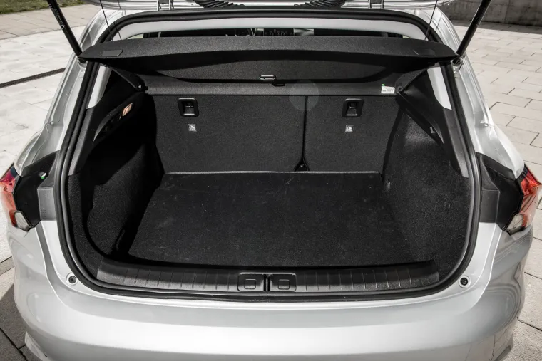 FIAT TIPO HB 1.3 MULTIJET LOUNGE: Prati modne trendove i brzo otklanja sve dvojbe oko kupnje