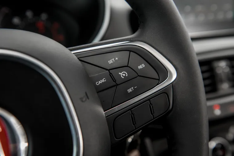 FIAT TIPO HB 1.3 MULTIJET LOUNGE: Prati modne trendove i brzo otklanja sve dvojbe oko kupnje