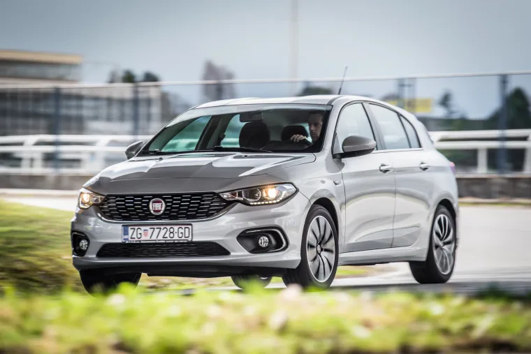 Dana&scaron;nji Tipo sa svojom prija&scaron;njom inačicom osim imena nema niti jednu drugu poveznicu te je (kao i limuzinska verzija) doista lijepo iznenađenje na trži&scaron;tu.