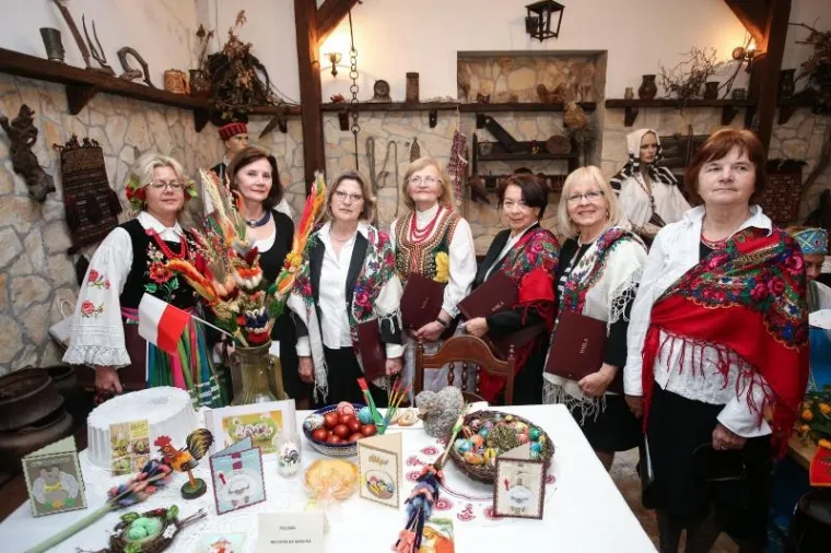 NACIONALNE MANJINE I KUD-ovi GRADA ZAGREBA: Otvorena izložba uskrsnih pisanica i običaja