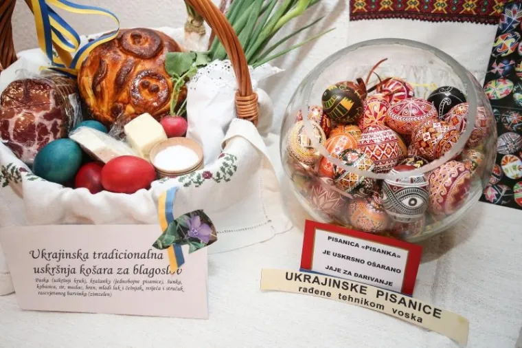 NACIONALNE MANJINE I KUD-ovi GRADA ZAGREBA: Otvorena izložba uskrsnih pisanica i običaja