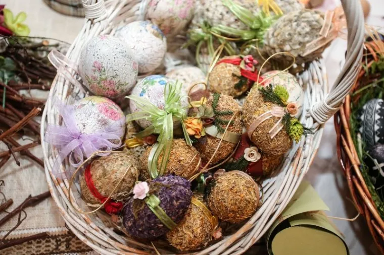 U Hrvatskoj kući Materina priča otvorena je izložba uskrsnih pisanica i običaja nacionalnih manjina i KUD-ova Grada Zagreba.