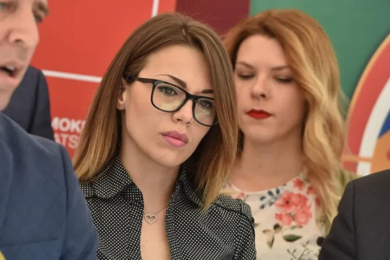 &Scaron;ibenik: Biv&scaron;a miss Hrvatske Katarina Prnjak na konferenciji za medije SDP-a