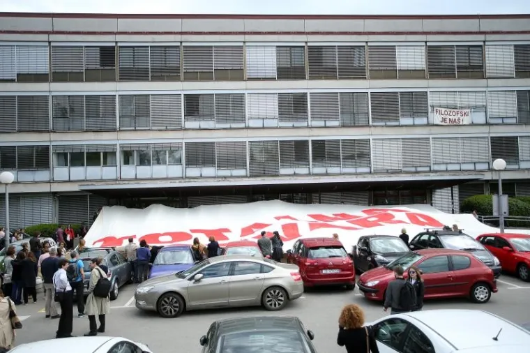 'Inicijativa za Filozofski' prosvjedom izražava nezadovoljstvo potezima rektorata