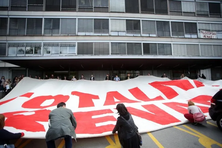 'Inicijativa za Filozofski' prosvjedom izražava nezadovoljstvo potezima rektorata