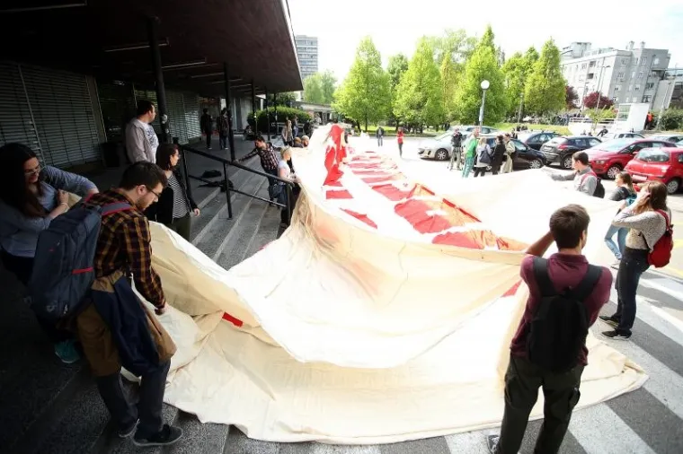 'Inicijativa za Filozofski' prosvjedom izražava nezadovoljstvo potezima rektorata