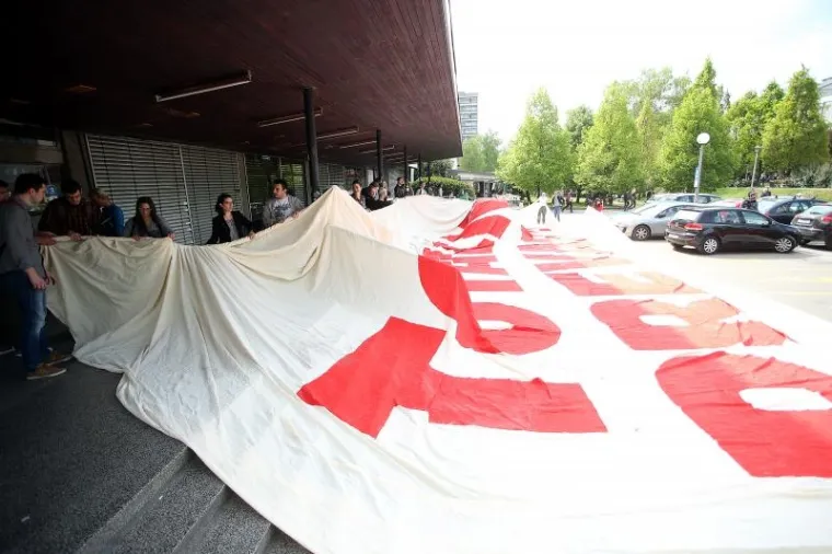 'Inicijativa za Filozofski' prosvjedom izražava nezadovoljstvo potezima rektorata