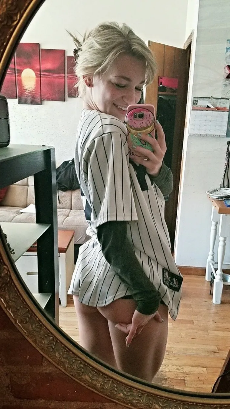 OVE DJEVOJKE NE TRPE KALUPE: Nije ni čudo kada im neki ključni dijelovi stalno ispadaju...