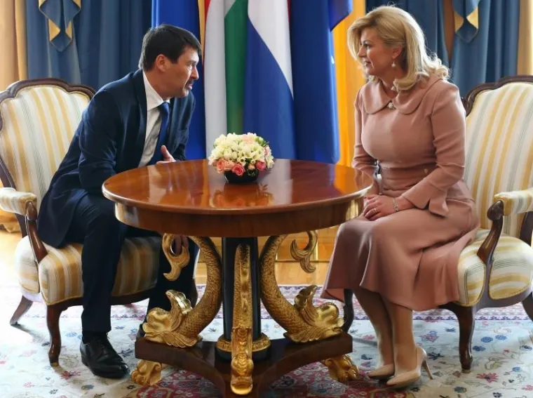 Ceremonija svečanog dočeka mađarskog predsjednika Adera u Uredu predsjednice RH