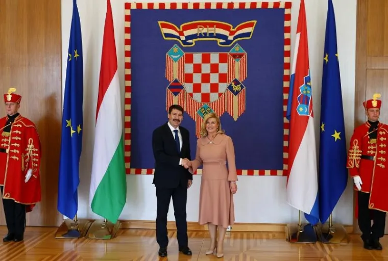 Ceremonija svečanog dočeka mađarskog predsjednika Adera u Uredu predsjednice RH