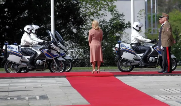 Ceremonija svečanog dočeka mađarskog predsjednika Adera u Uredu predsjednice RH
