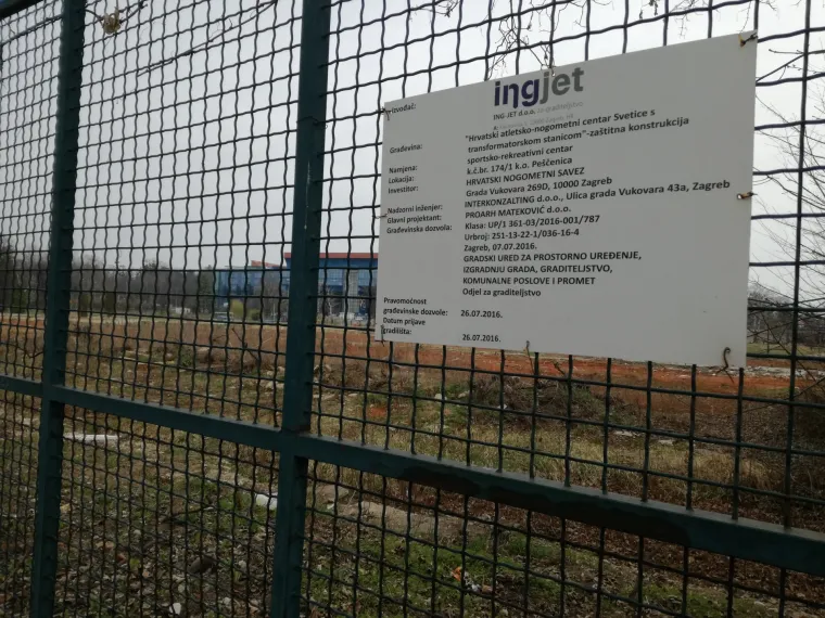 SVETICE SU DANAS OBIČNA RUINA: Nitko ne zna što će biti s najavljenim modernim centrom