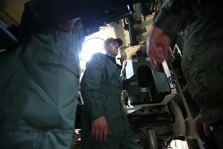 PREDSTAVLJENE PRVE DVIJE SAMOHODNE HAUBICE: Projekt nabave vrijedan ukupno 444 milijuna kuna